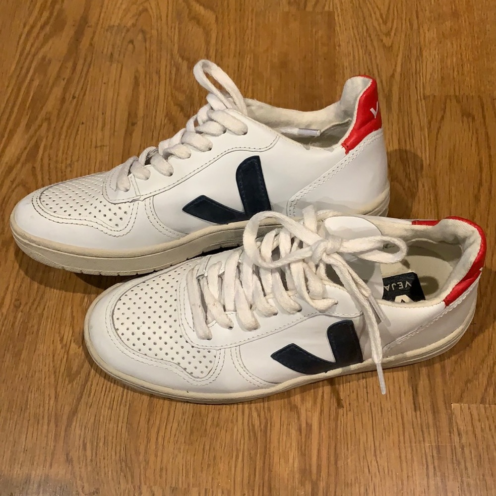 White Vejas!